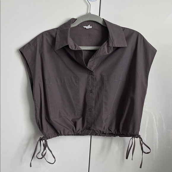 Garage Tops - GARAGE Taupe Gray Cropped Button Down Shirt, Size M